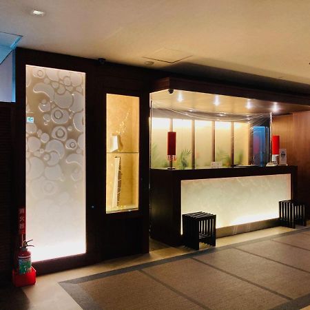 Hotel Sol (Adults Only) Fukuoka  Bagian luar foto